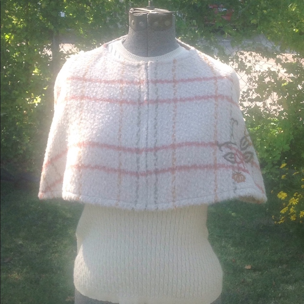 Alpaca cape - Picture 2 of 4